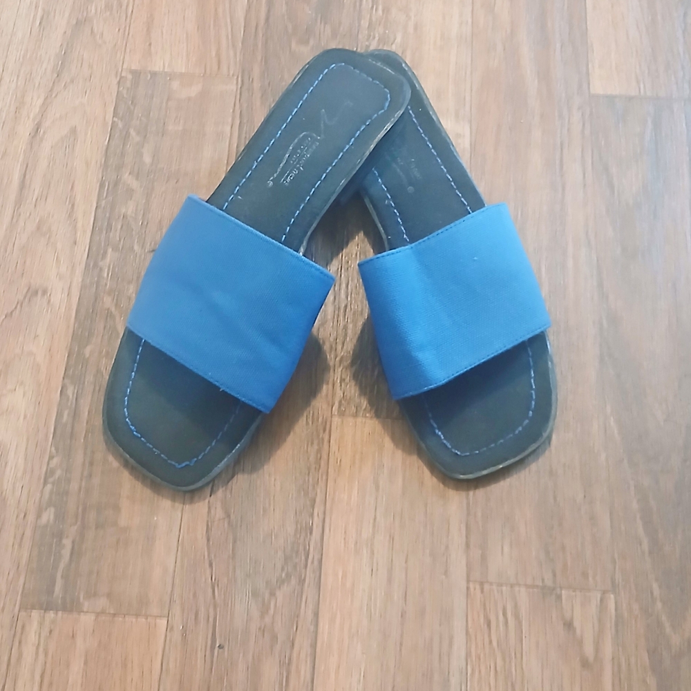 Newport News Navy Slide Sandals